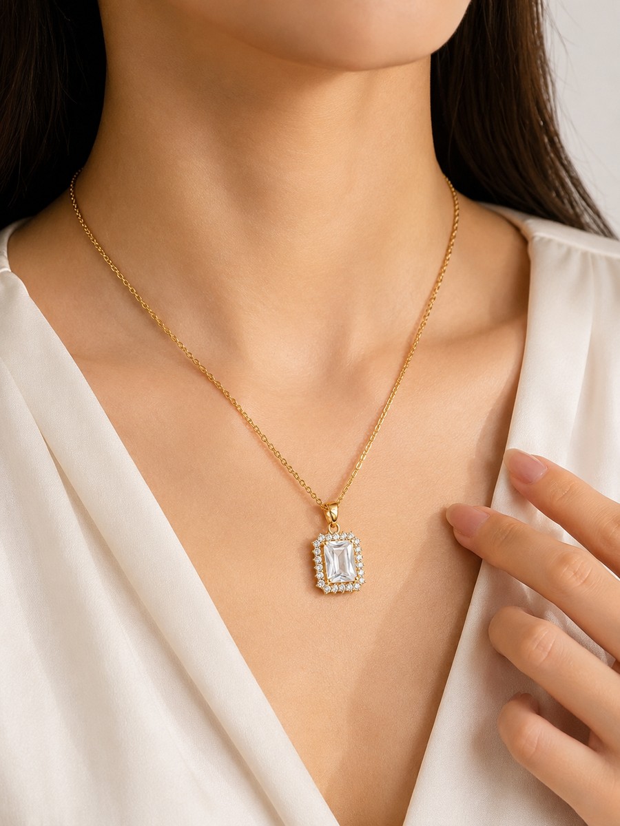 Elegant Crystal Gold Pendant Necklace - Image 2