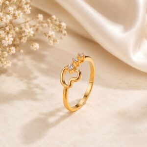 Golden Heart Crystal Ring